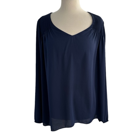 BANANA REPUBLIC Women's Long Sleeve Pleated Blouse Size XL - Picture 1 of 9